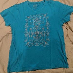 Moto V-neck graphic tee